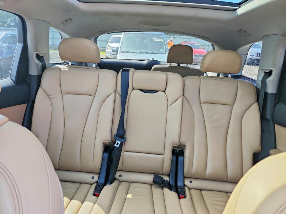 Audi Q7 2021 — Copart