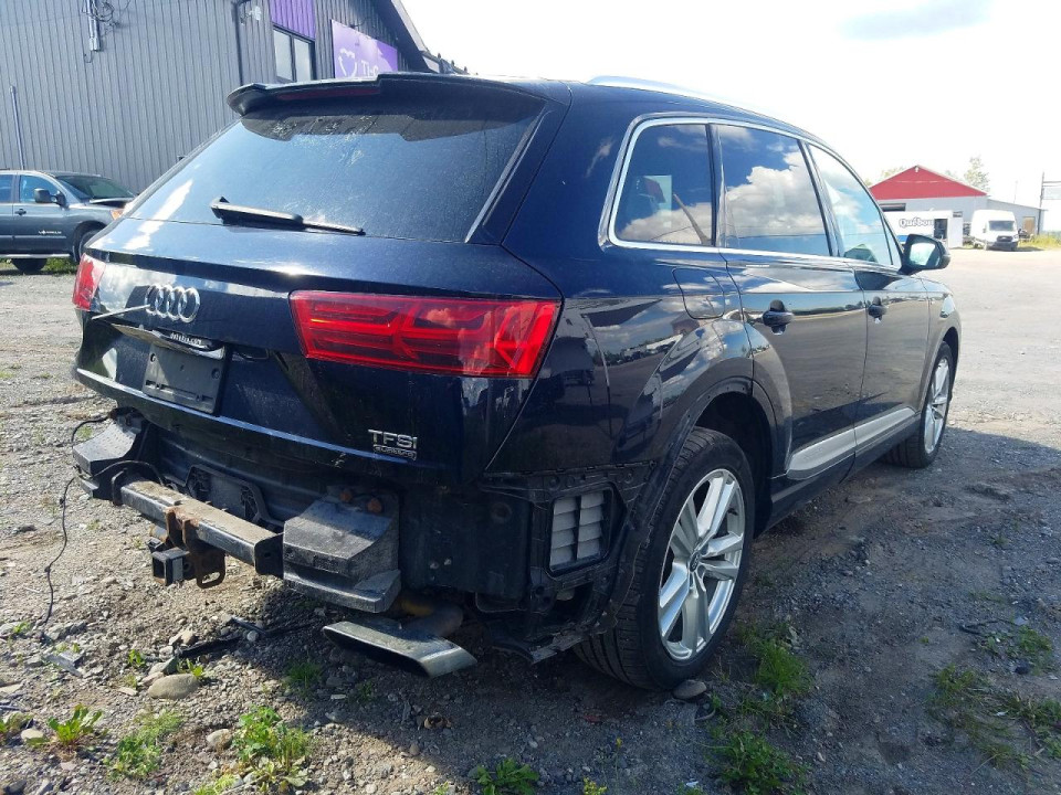 Audi Q7 2017 — Copart