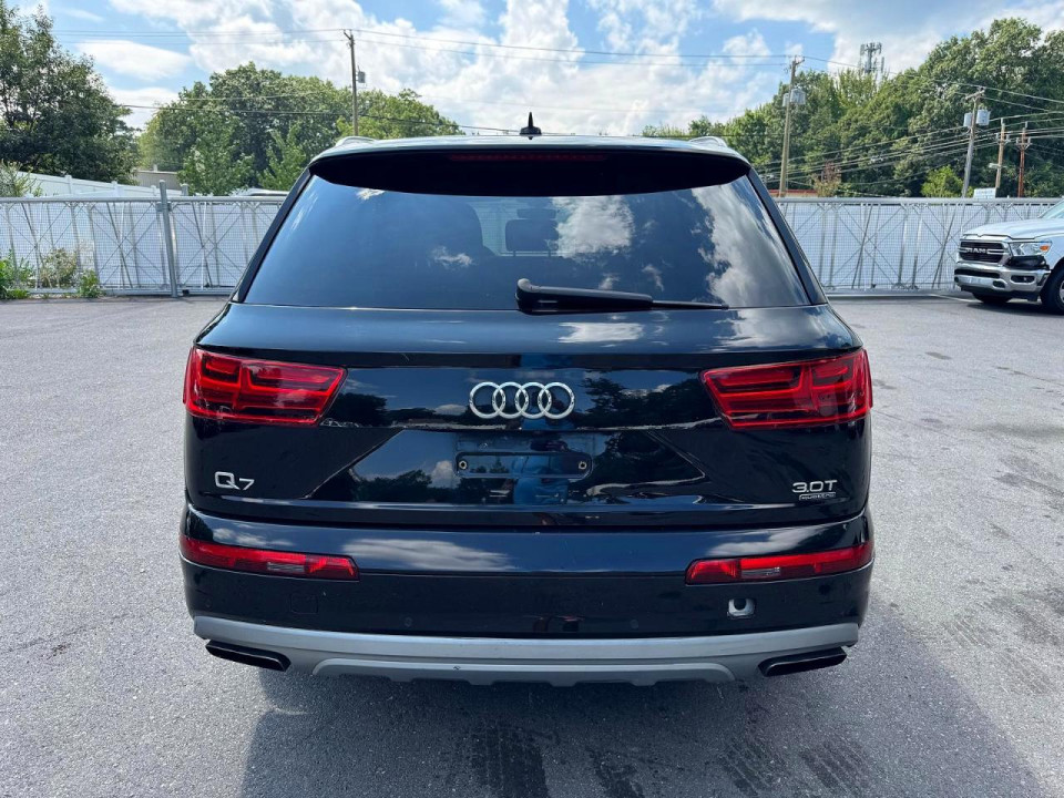 Audi Q7 2017 — Copart