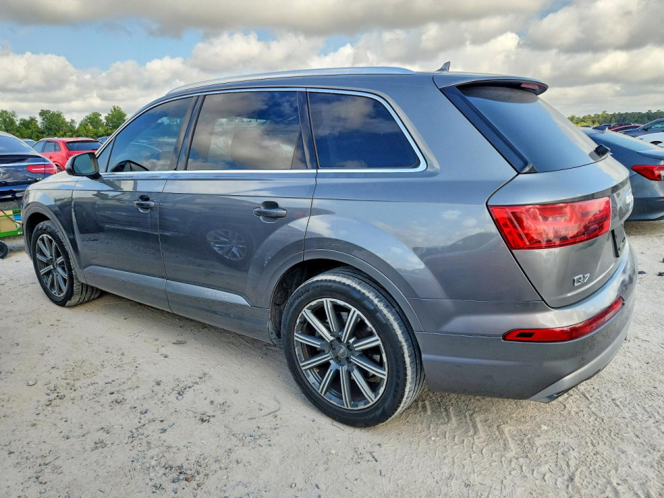 Audi Q7 2017 — Copart