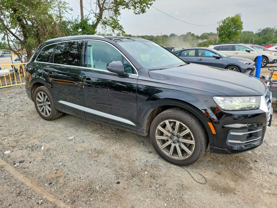Audi Q7 2019 — Copart