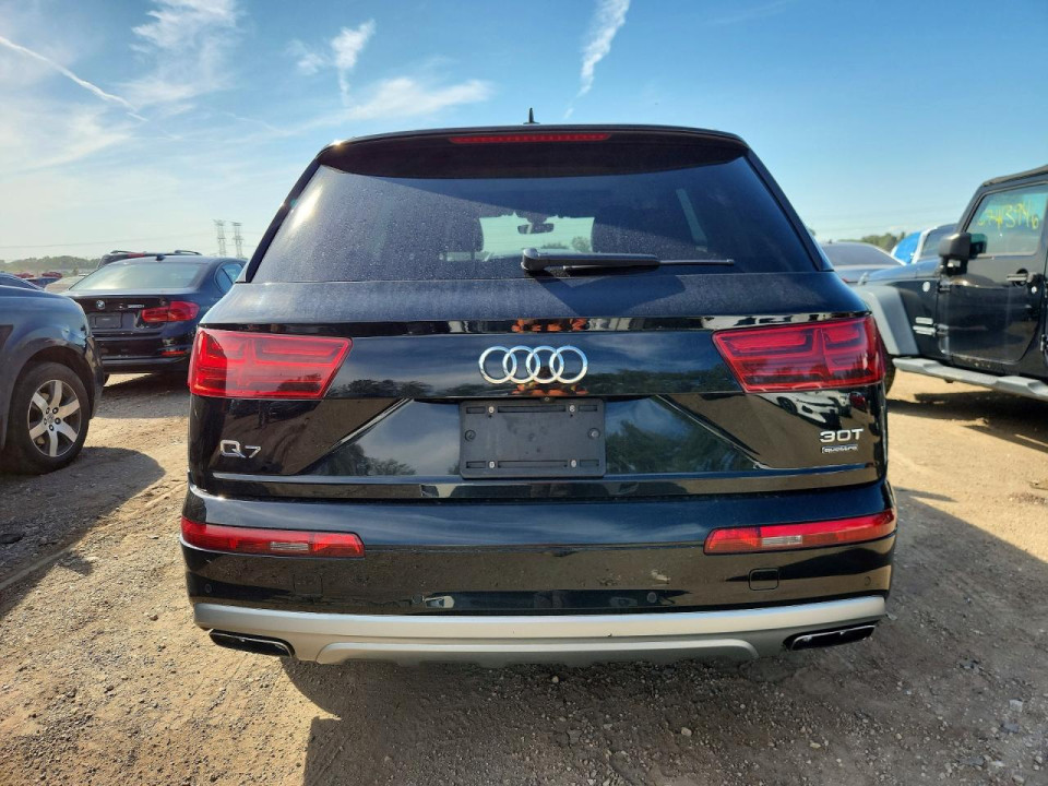 Audi Q7 2017 — Copart
