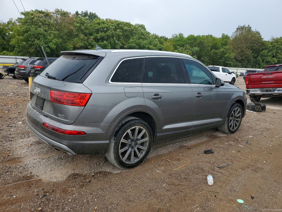 Audi Q7 2017 — Copart