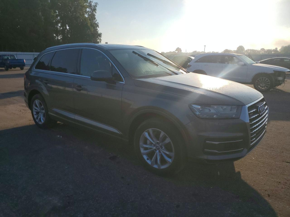 Audi Q7 2017 — Copart
