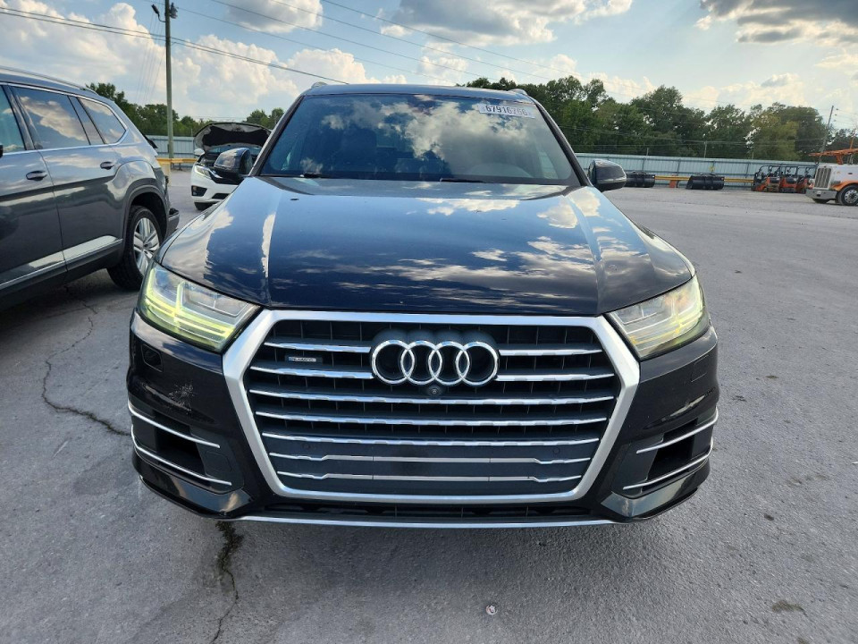 Audi Q7 2018 — Copart