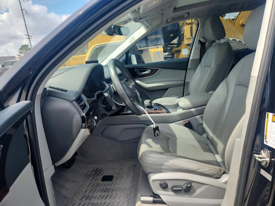 Audi Q7 2018 — Copart
