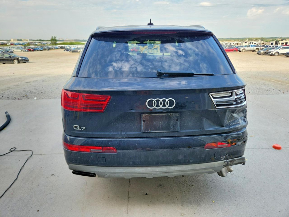 Audi Q7 2018 — Copart