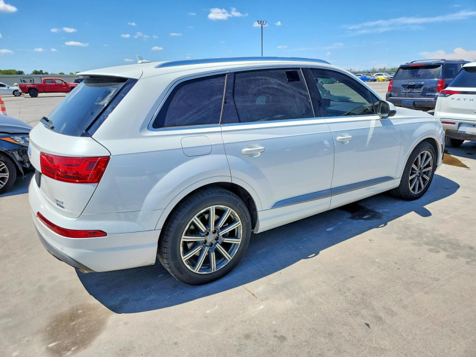 Audi Q7 2017 — Copart