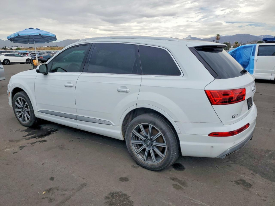 Audi Q7 2019 — Copart
