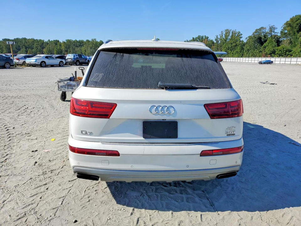 Audi Q7 2017 — Copart