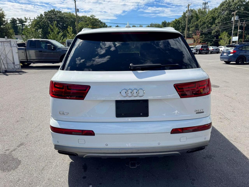 Audi Q7 2018 — Copart
