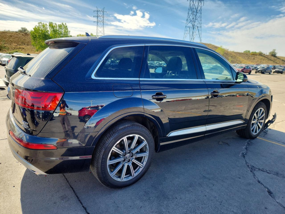 Audi Q7 2017 — Copart