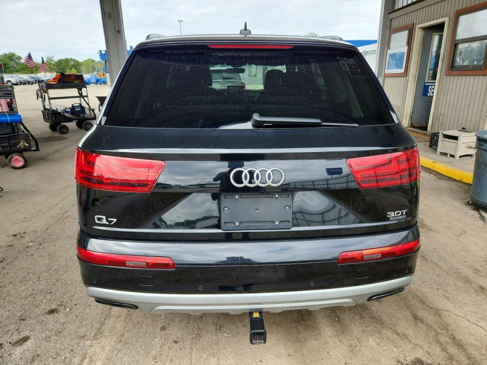 Audi Q7 2018 — Copart