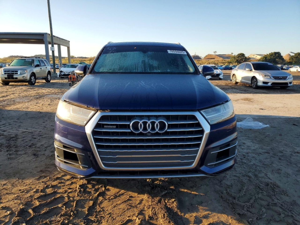 Audi Q7 2019 — Copart
