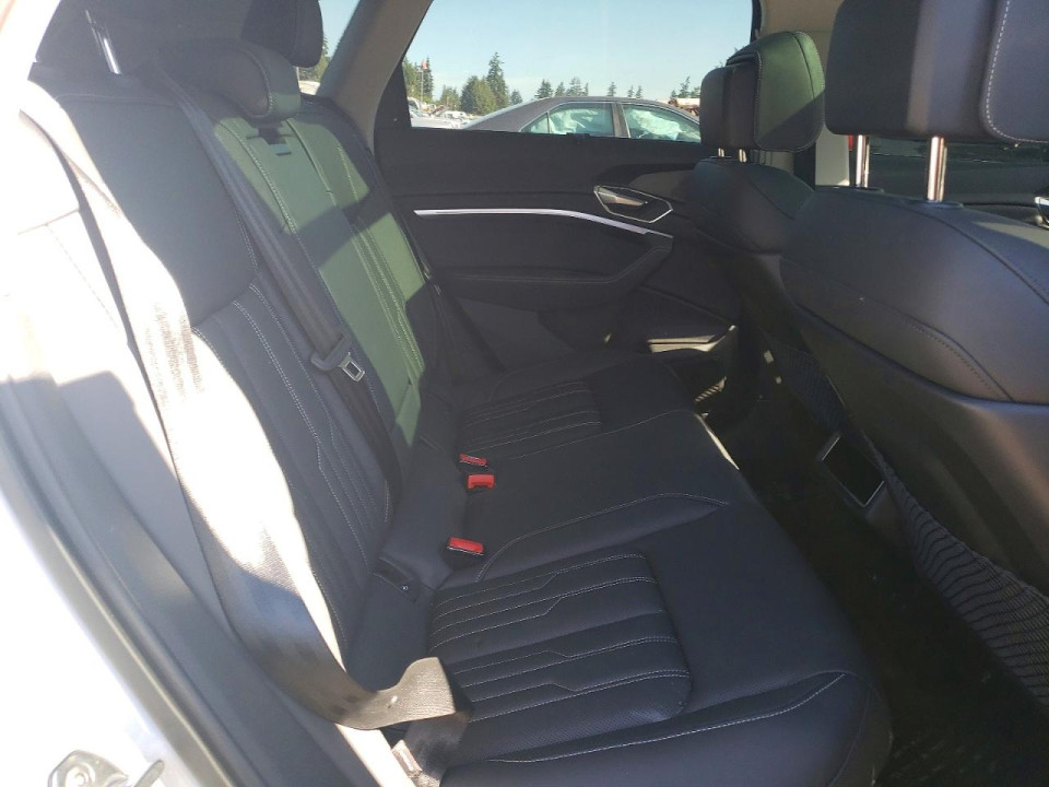 Audi Q8 E-TRON 2024 — Copart