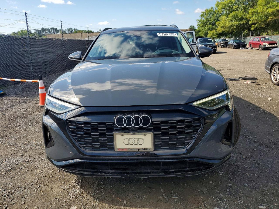 Audi Q8 E-TRON 2024 — Copart
