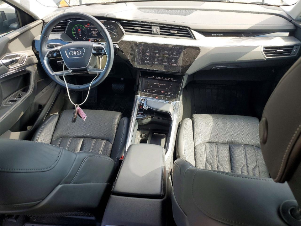 Audi Q8 E-TRON 2024 — Copart