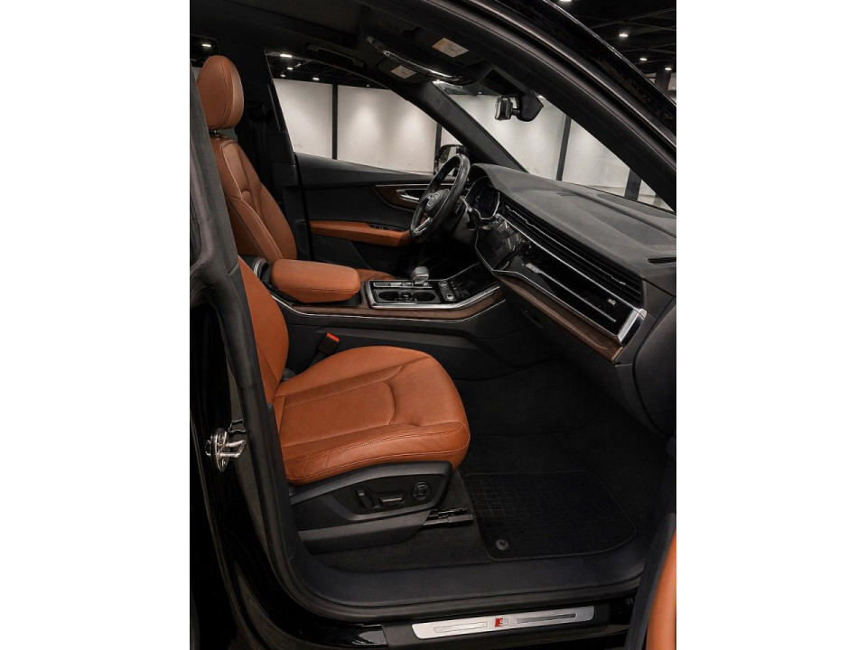 Audi Q8 2021 — Copart