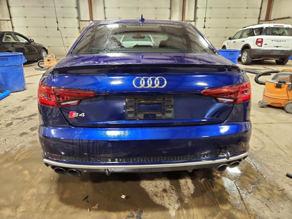 Audi S4/RS4 2018 — Copart