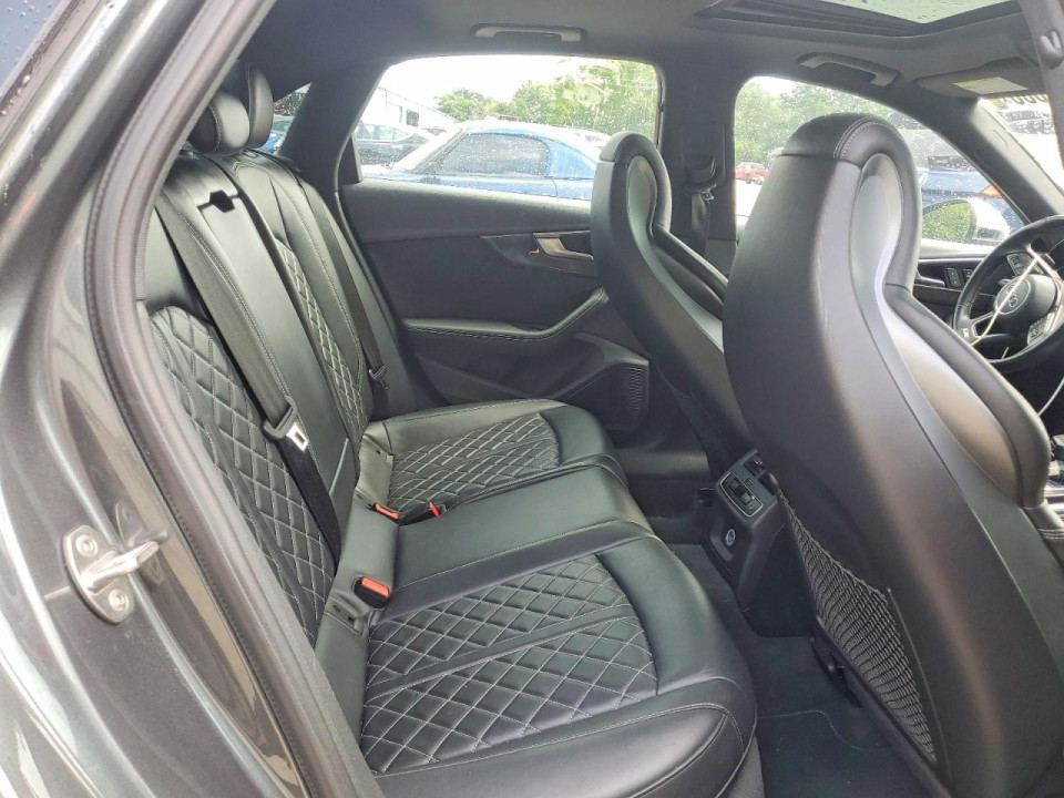 Audi S4/RS4 2018 — Copart