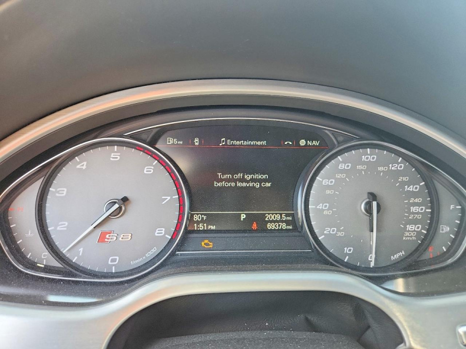 Audi S8 2016 — Copart