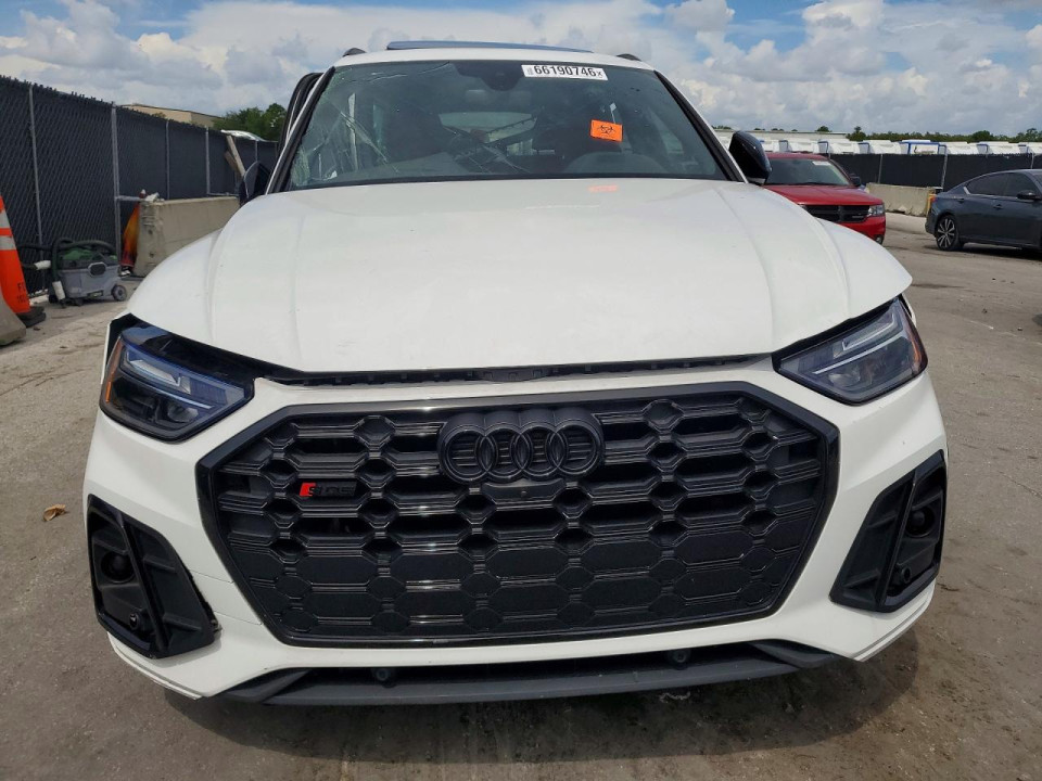 Audi SQ5 2024 — Copart