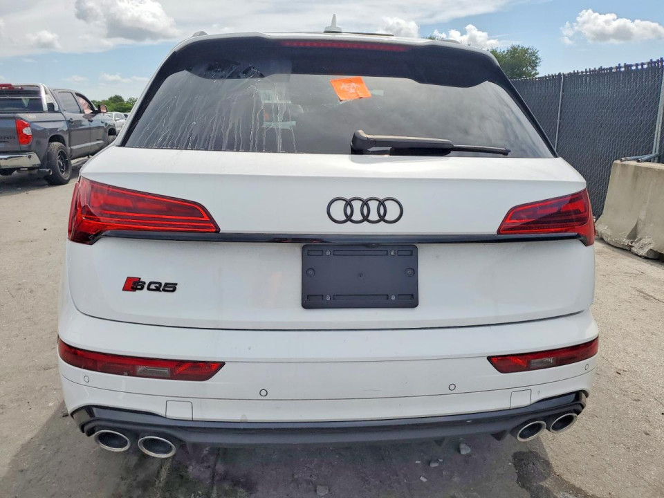 Audi SQ5 2024 — Copart