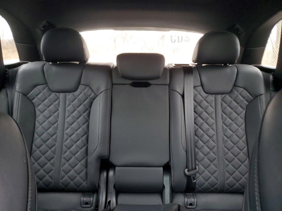 Audi SQ5 2025 — Copart