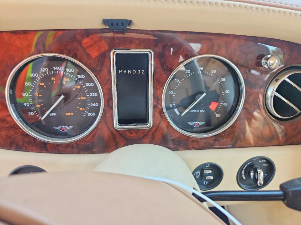 Bentley AZURE 2003 — Copart