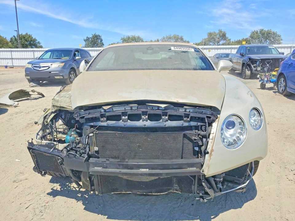 Bentley CONTINENTAL GTC V8 2013 — Copart