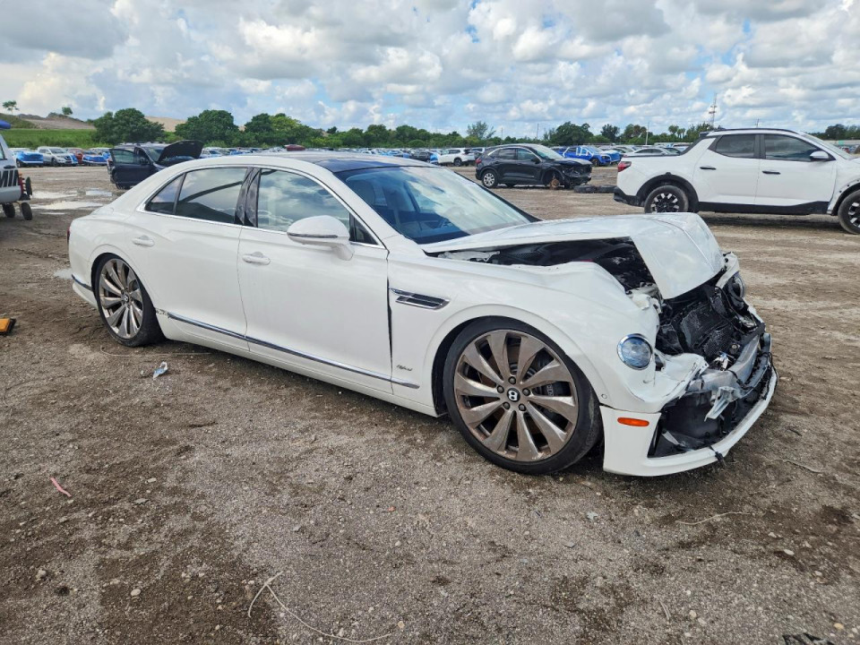 Bentley FLYING SPUR 2022 — Copart