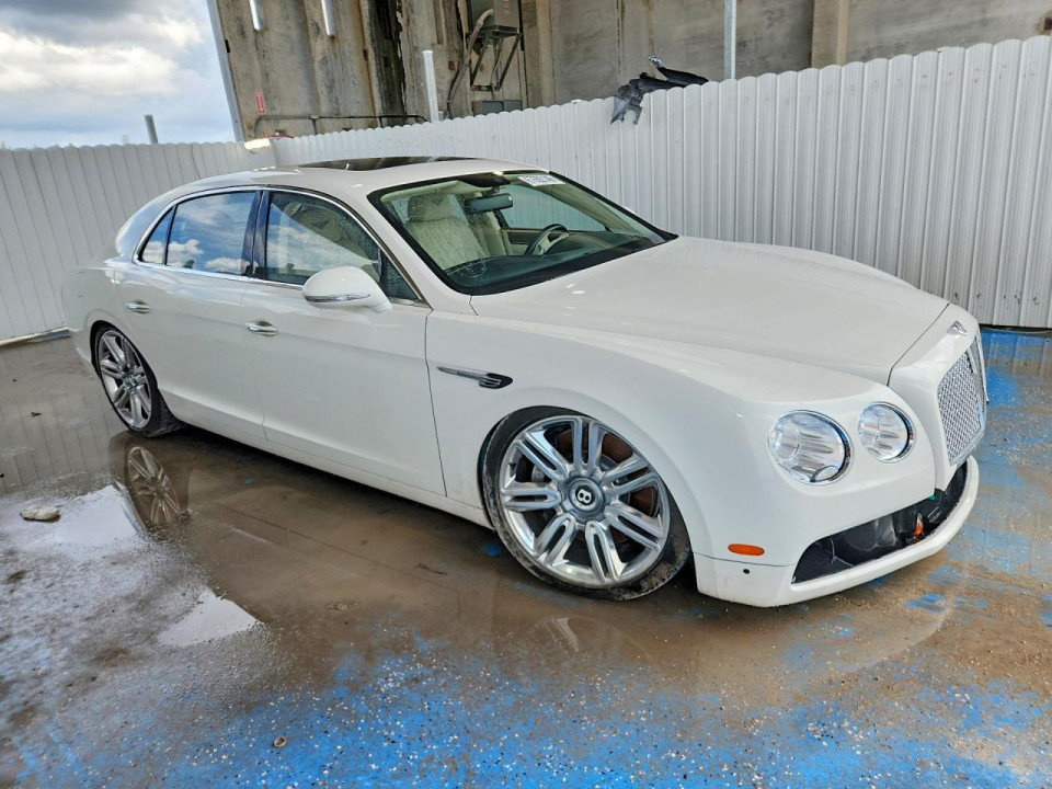 Bentley FLYING SPUR 2016 — Copart