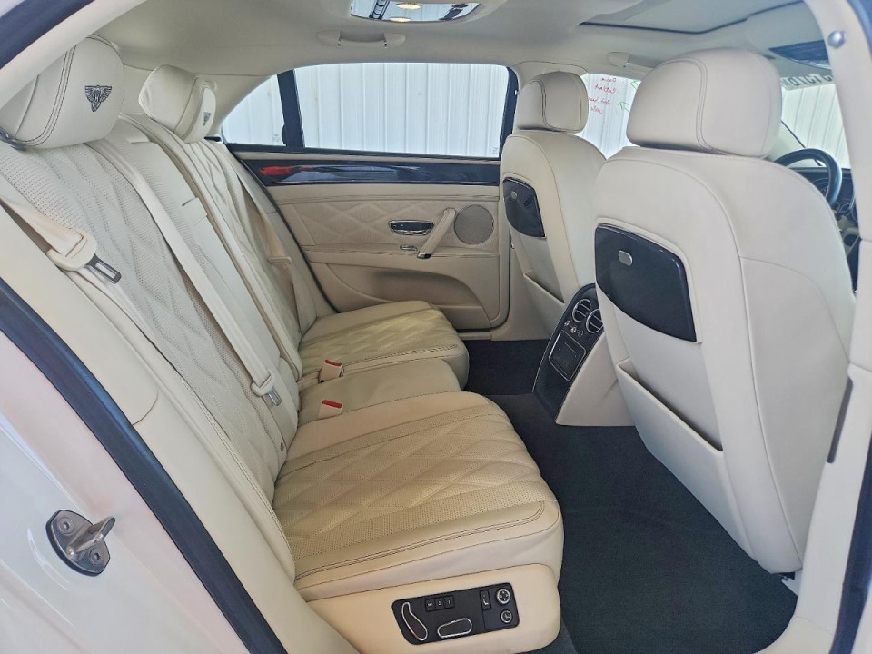 Bentley FLYING SPUR 2016 — Copart