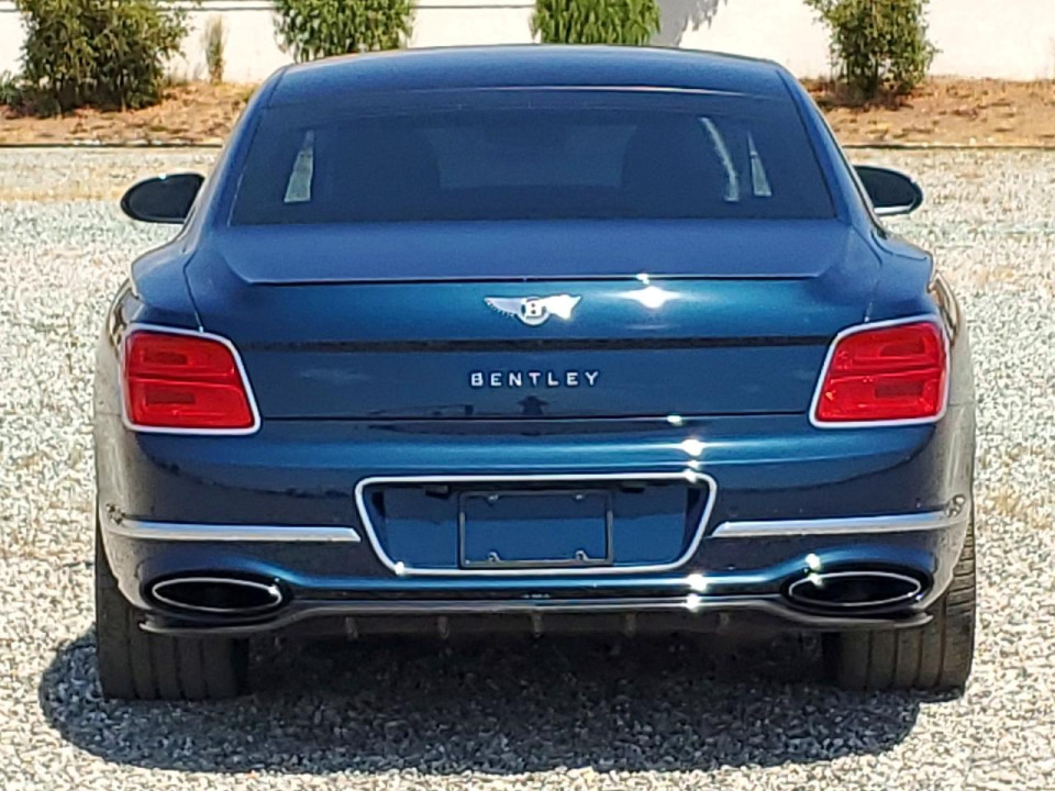 Bentley FLYING SPUR 2022 — Copart