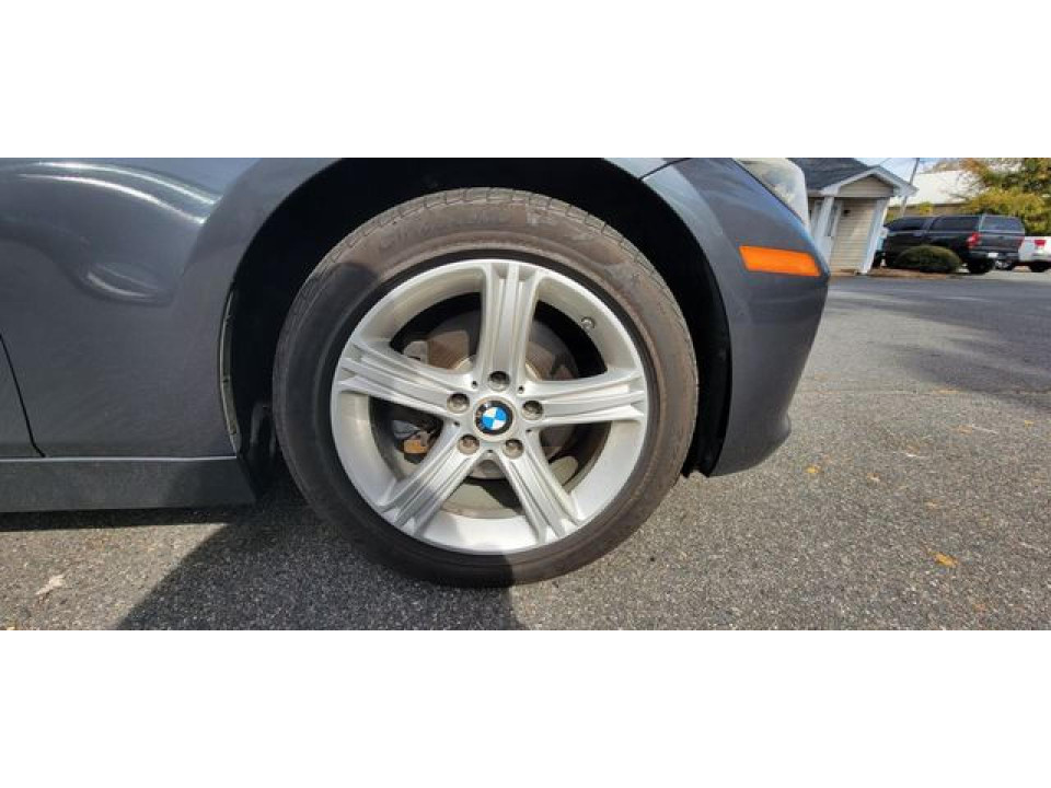 Bmw 3 SERIES 2012 — Copart