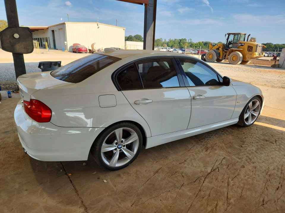 Bmw 3 SERIES 2011 — Copart