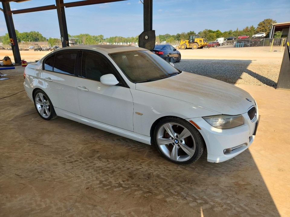 Bmw 3 SERIES 2011 — Copart