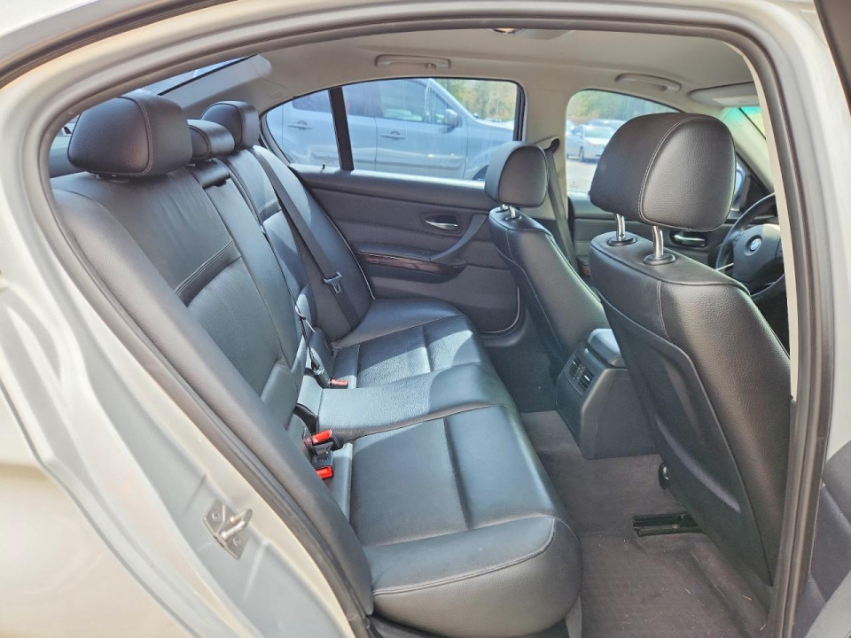 Bmw 3 SERIES 2011 — Copart