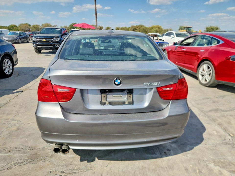Bmw 3 SERIES 2011 — Copart