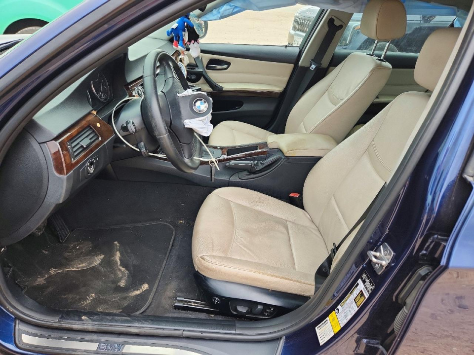 Bmw 3 SERIES 2011 — Copart