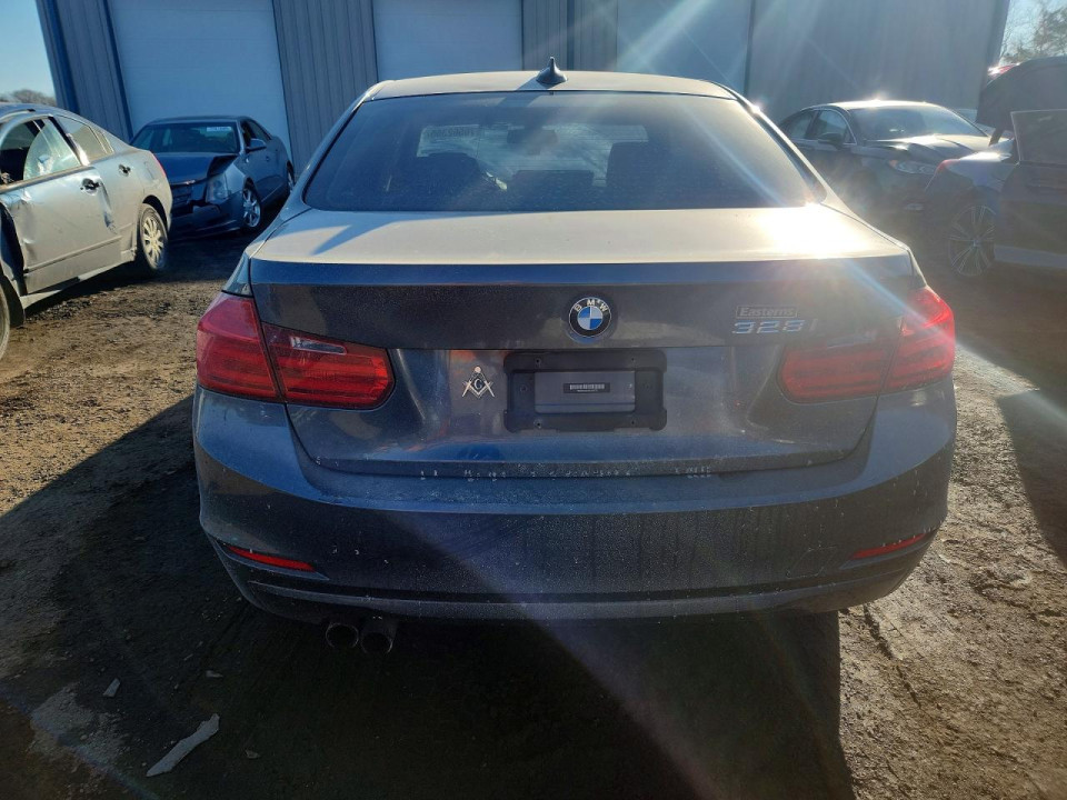 Bmw 3 SERIES 2012 — Copart