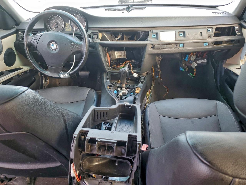 Bmw 3 SERIES 2010 — Copart