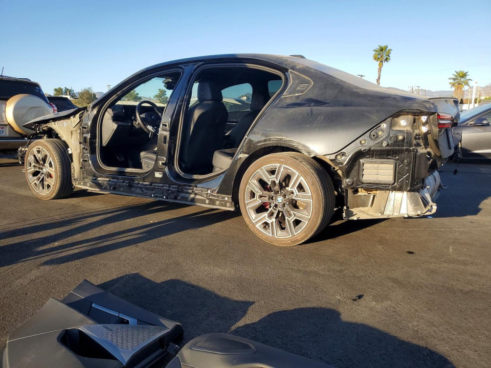 Bmw 5 SERIES 2025 — Copart