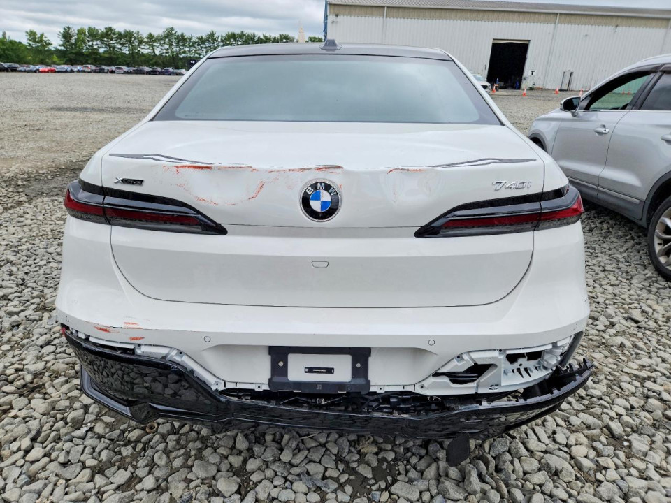 Bmw 7 SERIES 2026 — Copart