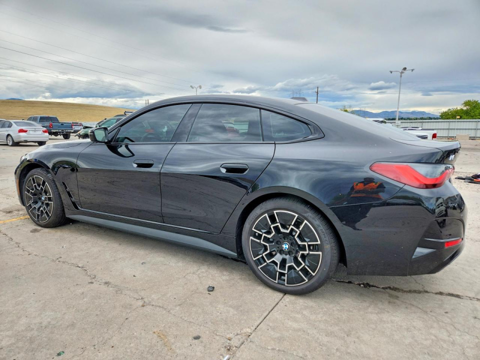 Bmw I4 2025 — Copart