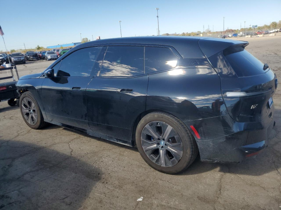 Bmw IX M60 2024 из США