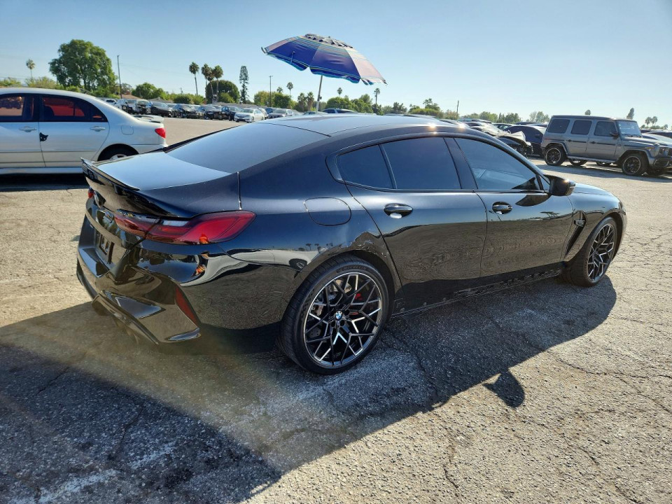 Bmw M8 2025 — Copart