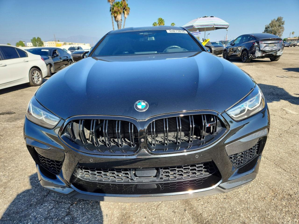 Bmw M8 2025 — Copart