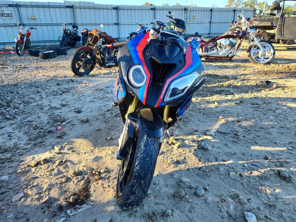 Bmw S 2013 — Copart