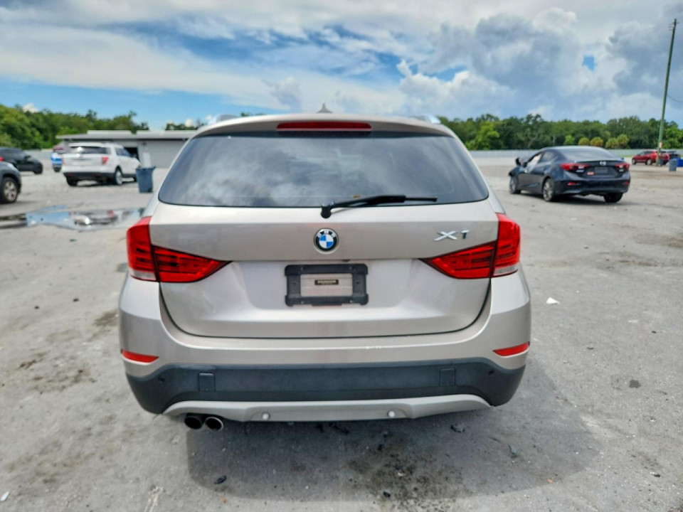 Bmw X1 2015 — Copart